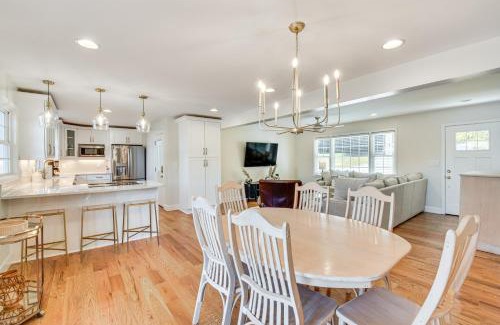 Seneca House | Lake Keowee Home with Boat Dock in Seneca