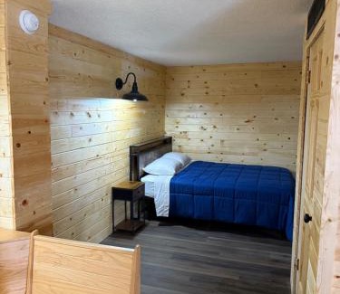 Pana Hotel | Lake lawn inn