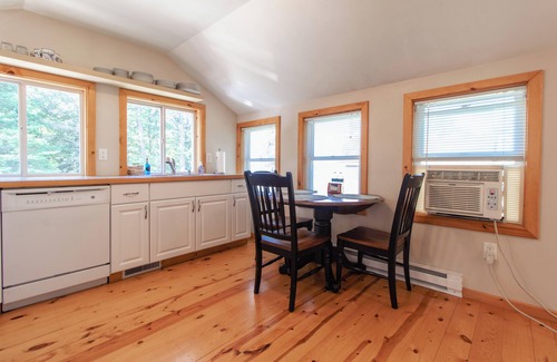 Saginaw Cabin | Lake Loft at Grand Lake Getaway | Custom Sauna