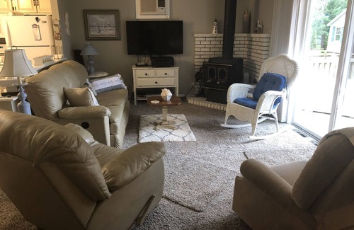 Wild Rose Cottage | Lake magic and cozy combined in Wisconsin woods. Something for everyone!