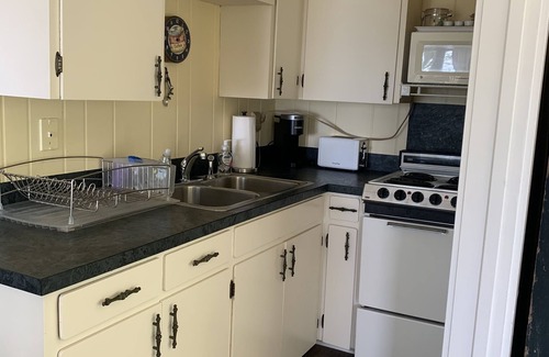 Ottawa Beach Cottage | Lake Michigan Cottage - Steps away from the Beach! Monthly + Rental