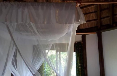 Lake Nkuruba Nature Reserve Cabin | Lake Nkuruba Nature Reserve