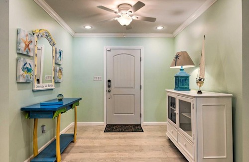 Mooresville House | Lake Norman Retreat with Dock about 1 Mi to Marina!