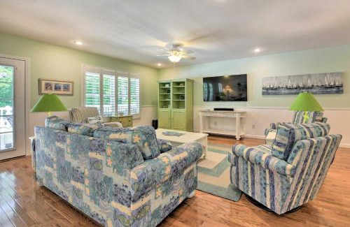 Mooresville House | Lake Norman Retreat with Dock about 1 Mi to Marina!