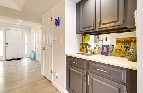 Lake Ozark Condo | Lake of the Ozarks Vacation Rental w/Lake Views!