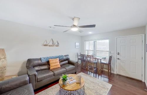 Lakeland Apartment | Lake Ozark Vista