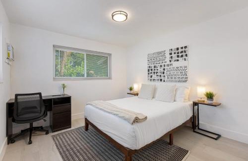 Lake Ridge Apartment | Lake Ridge Villa