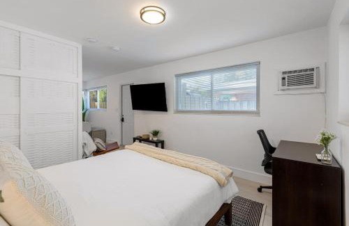 Lake Ridge Apartment | Lake Ridge Villa