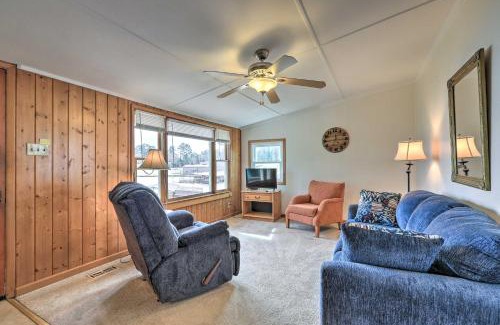 Milledgeville House | Lake Sinclair Cottage with Deck and Boat Dock!