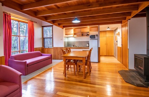 Lake St. Clair Cabin | Lake St Clair Lodge