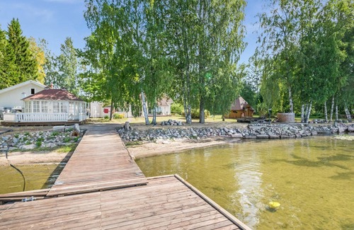 Hollola House | Lake Suite by Interhome