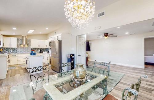 Quinlan House | Lake Tawakoni Thrill Main