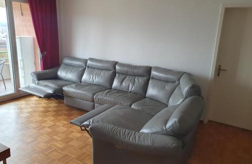 Hauterive Apartment | Lake view apartment