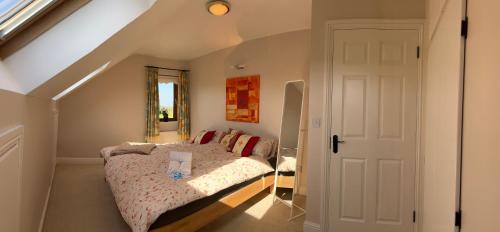 County Mayo House | Lake View Doubleroom&private Bath