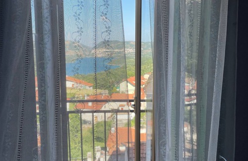 Civitella Alfedena House | Lake view house