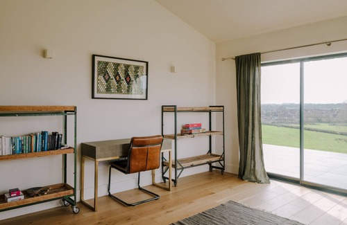 Gillingham House | Lake View House, Panoramic sunsets near Stourhead