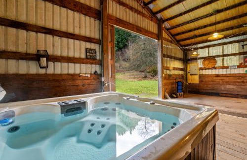 Carver House | Lake View House W Beautiful Acres To Explore