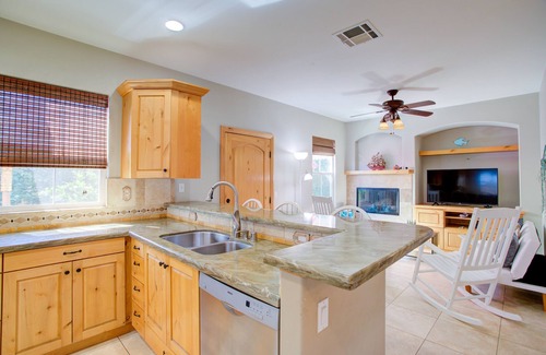 Lake Elsinore House | +Lake View House+ Walk to private sandy beach. Private lake access.