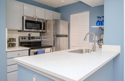 Brandon Condo | Lake View - Tennis Court View - 2 Bedroom 2 Bath