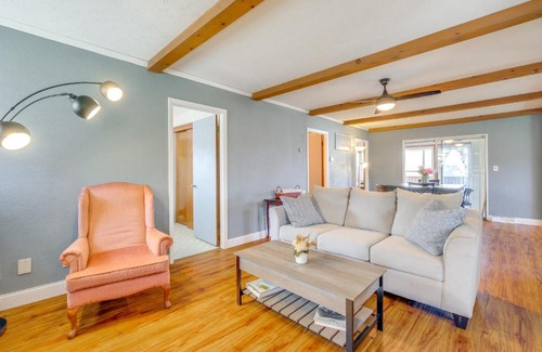 Ingles House | Lake Views and Private Dock Radford Retreat!