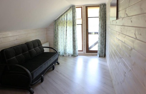 Hvozdiv House | Lake Village 12