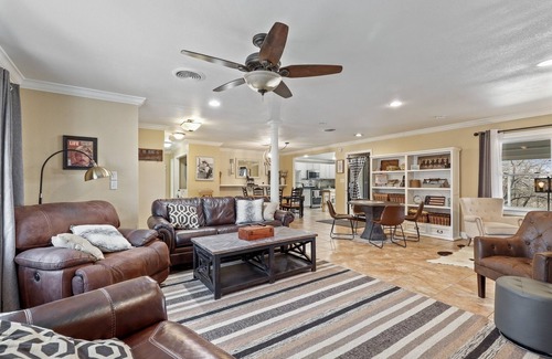 Weatherford House | Lake Weatherford Home - bring the Kids, RV & Boat