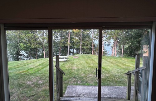 Lake Wissota Apartment | 🔥 Lake Wissota Lakefront · Families & Crews · Lg yard · Fire Pit · 1200 sq ft