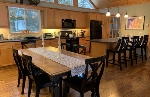 Hecla-Grindstone Provincial Park Cottage | Lakefront 3 bedroom A frame 4 season cottage in Grindstone Provincial Park