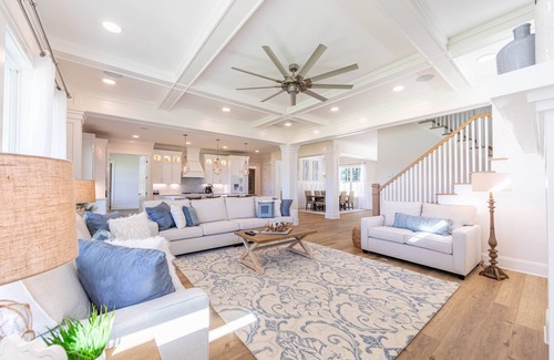 Lake Oconee House | Lakefront, 6 bedroom 5.5 bath with pool, game room and fire pit- sleeps 14