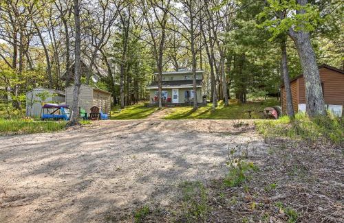 Branch House | Lakefront Branch Cottage with Dock, Kayaks and Grill!