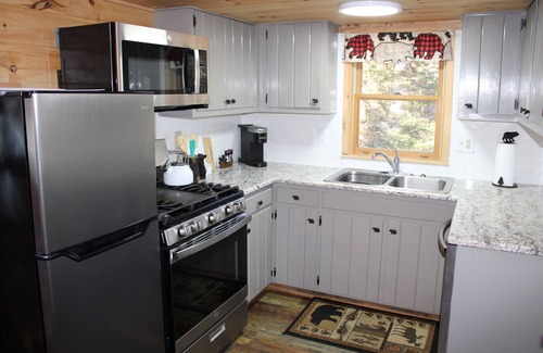 Franklin Cabin | Lakefront Cabin near Acadia National Park
