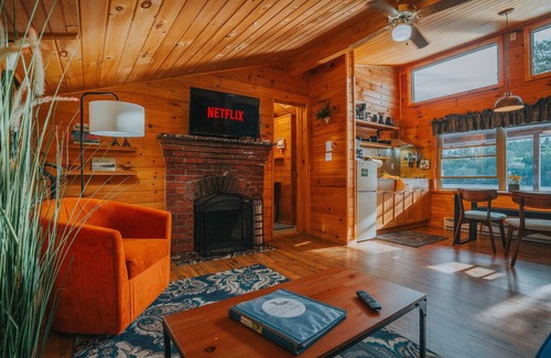 Long Lake Cabin | Lakefront Cottage. Canoe+Kayak+Paddle Board