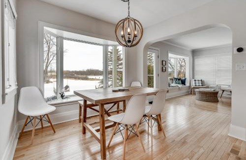 Tonka Bay House | Lakefront Cottage