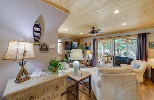 Monticello House | Lakefront Cottage with Deck Near Indiana Beach!