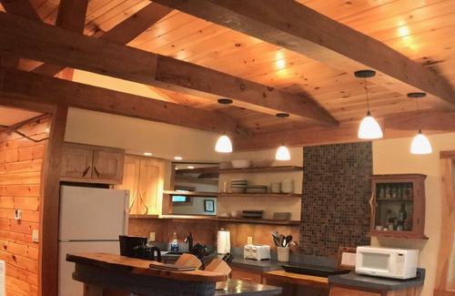 Saranac Lake House | LAKEFRONT FAMILY RETREAT off the beaten track near LAKE PLACID