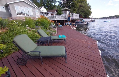 Findley Lake House | Lakefront Four Seasons Home ~ Magnificent Views > Swim.Ski.Golf.Hike .RELAX.!