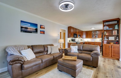 Leesburg House | Lakefront Getaway in Leesburg w/Dock + Kayaks!