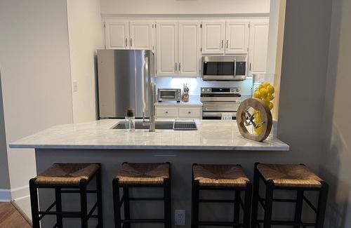 Lake Oconee Condo | Lakefront Getaway "Right There" on the water in Reynolds community 2 bed/2 bath
