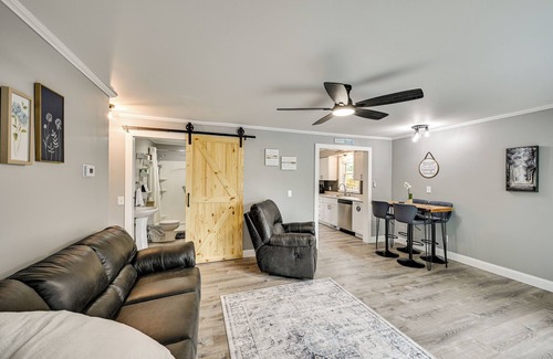 Colon House | Lakefront Getaway w/Private Dock in Colon!