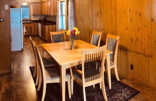 Howard Lake House | Lakefront Hideaway 50 minutes from Minneapolis.