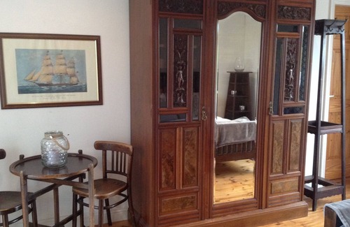 Dromineer House | Lakefront Home - Full Amenities