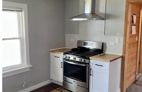 Grayslake Cabin | Lakefront Home on Gages Lake