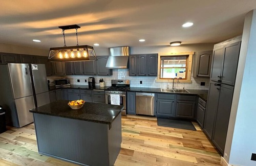 Osceola House | Lakefront Home with 6-person Hot Tub
