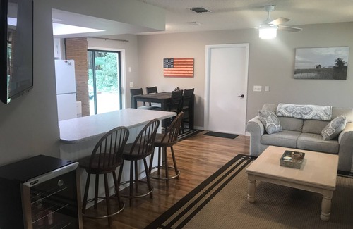 Yalaha House | Lakefront Home with Boat Dock