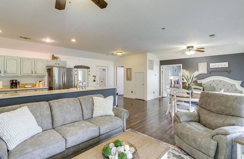 Horseshoe Bend House | Lakefront Horseshoe Bend Home w/Boat Dock!