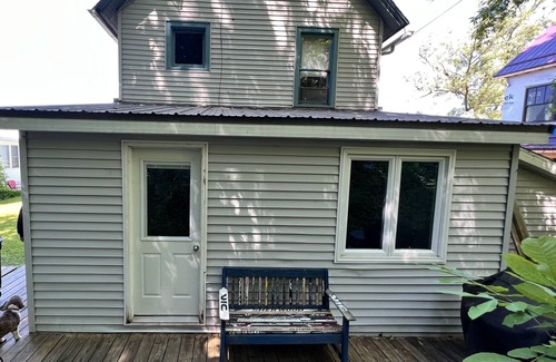 Niets Crest Cottage | Lakefront house on Chautauqua Lake