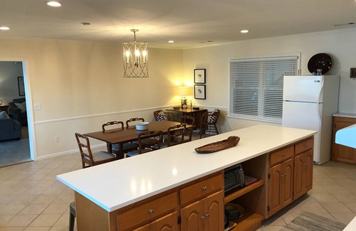 Northport House | LAKEFRONT house on Lake Tuscaloosa