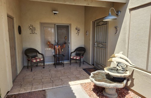 Casa Grande House | Lakefront Living, close to golf, pickleball, restaurants and more.