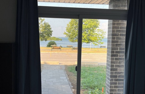 Orillia Apartment | Lakefront Living Downtown Orillia.