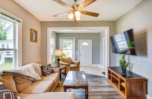 Mound House | Lakefront Mound Getaway Near Snowmobiling Trails!